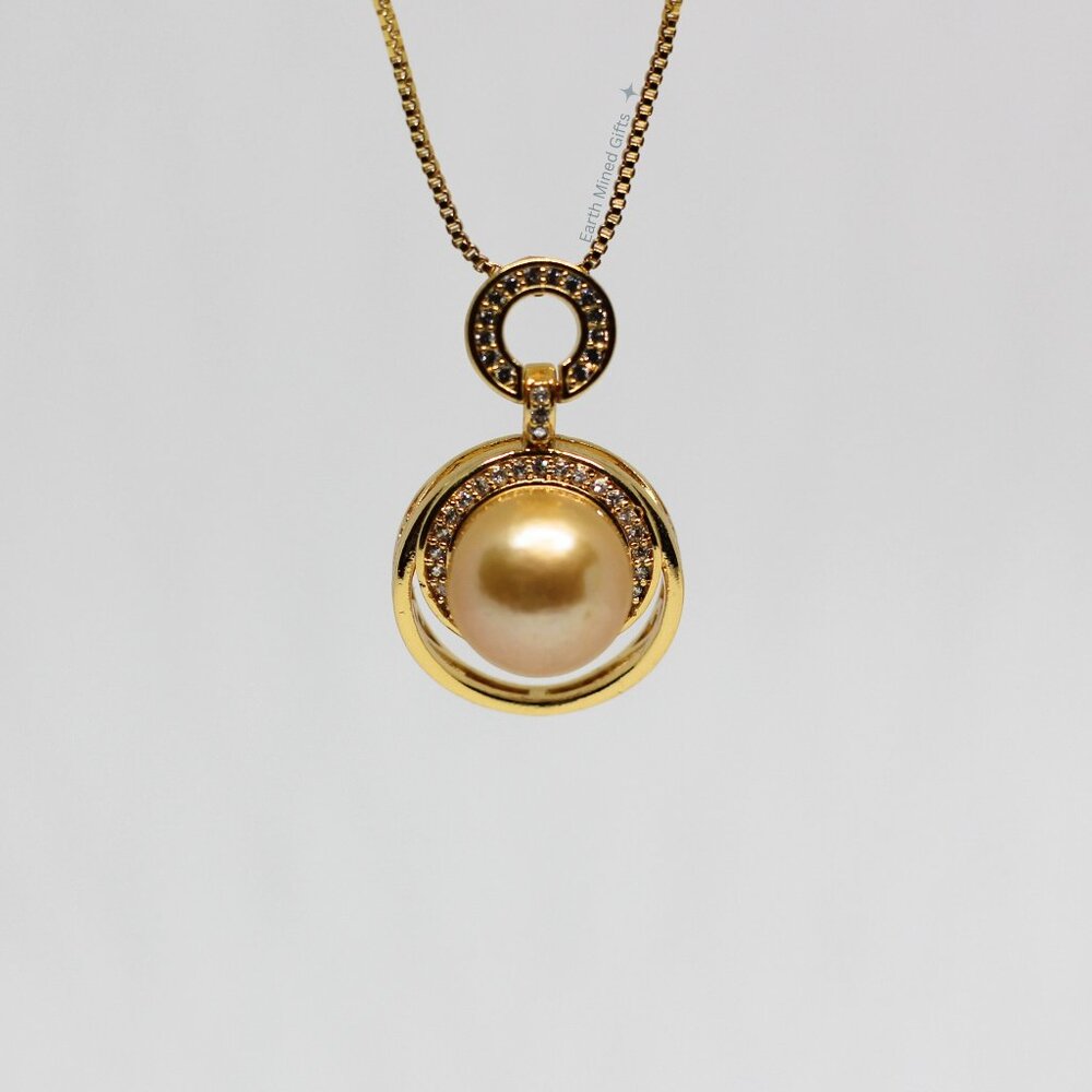 Deep Golden Edison Pearl Pendant Necklace